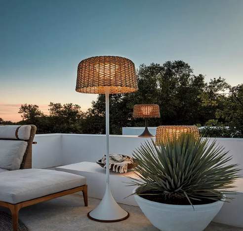 Outdoor Lights